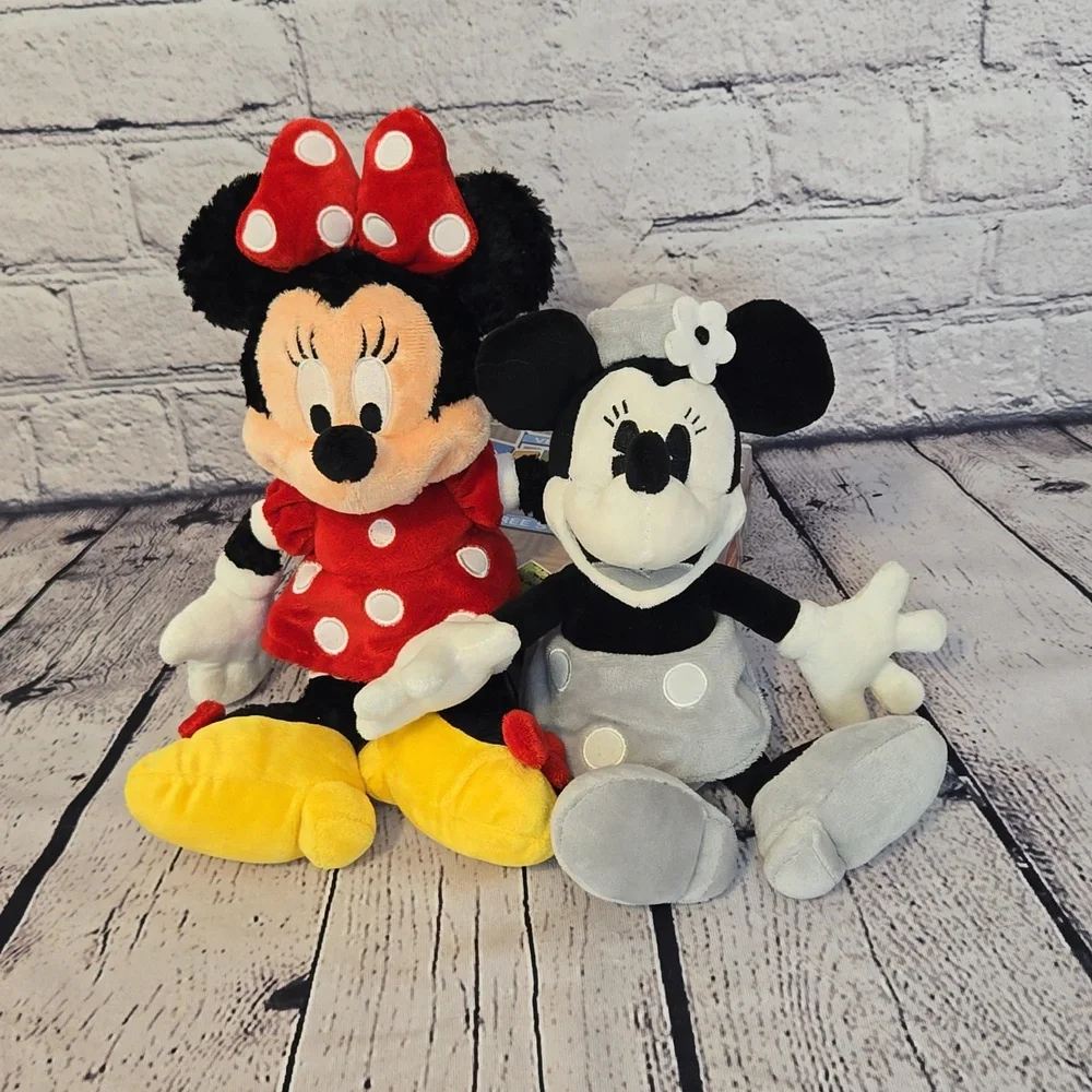 Disney Minnie Mouse Plush